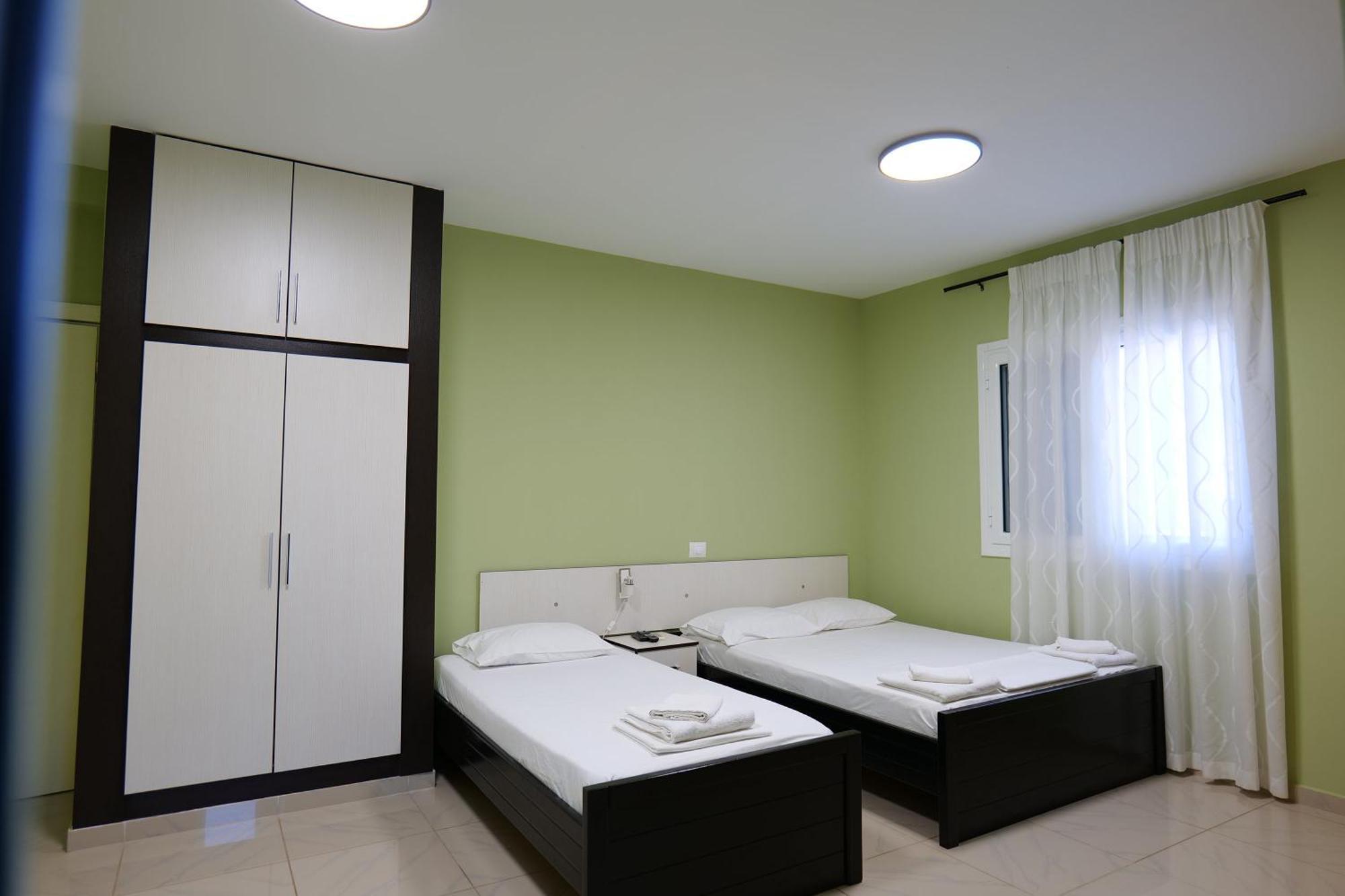 Hotel Jali Himare Esterno foto