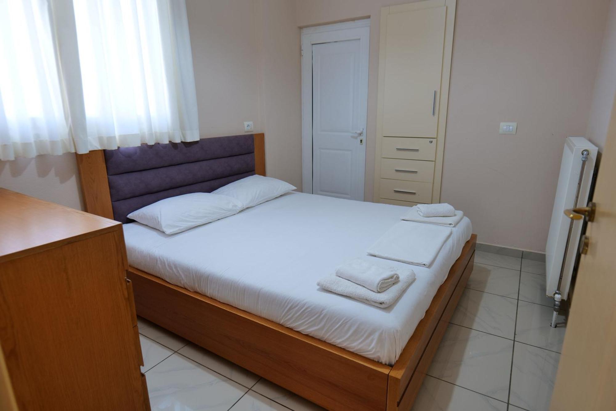 Hotel Jali Himare Esterno foto